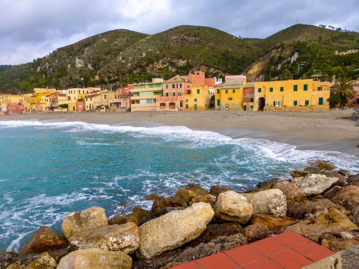 Cipriani 5 RivieraHoliday Pietra Ligure Esterno foto