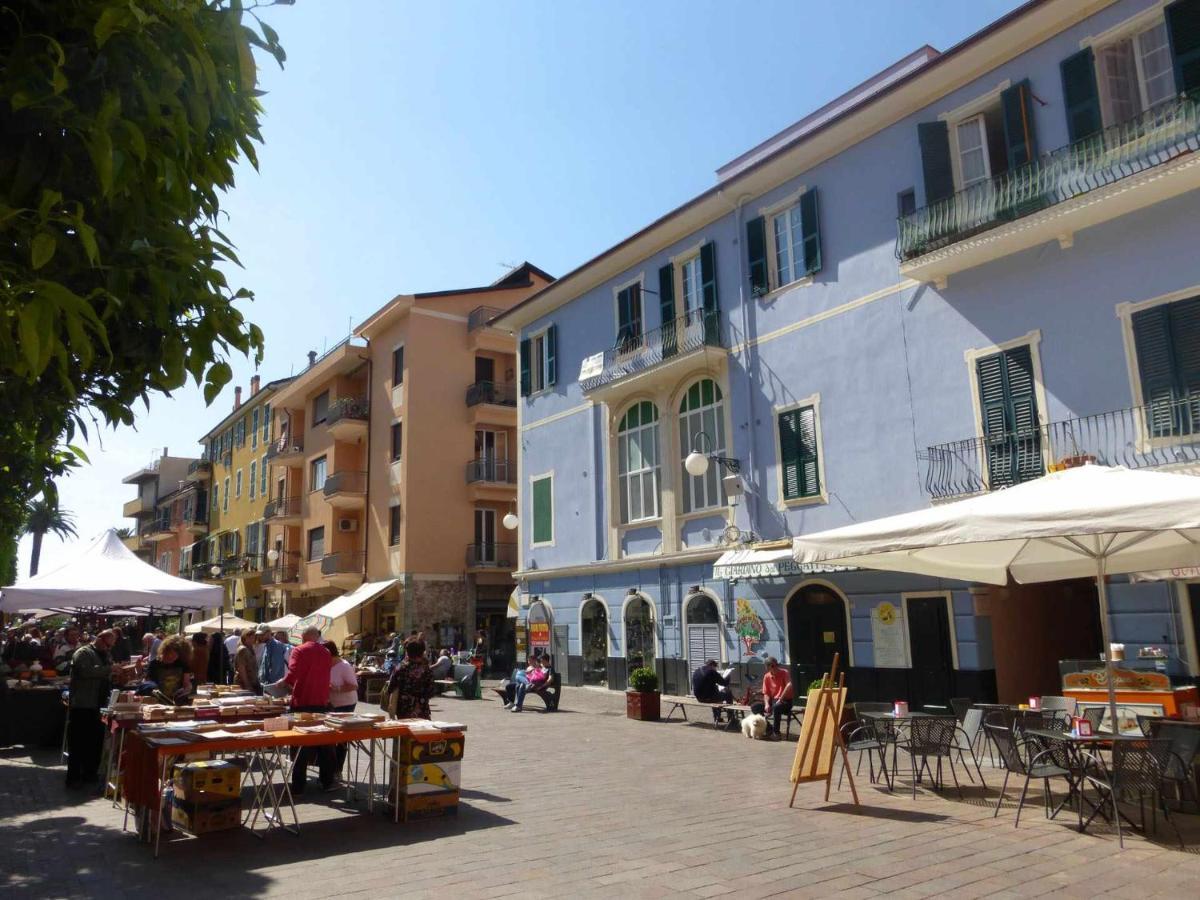 Cipriani 5 RivieraHoliday Pietra Ligure Esterno foto